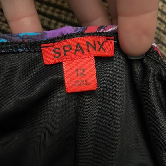 Spanx One Piece Draped Swimsuit Slimming Waist Control pink art deco - Picture 9 of 10